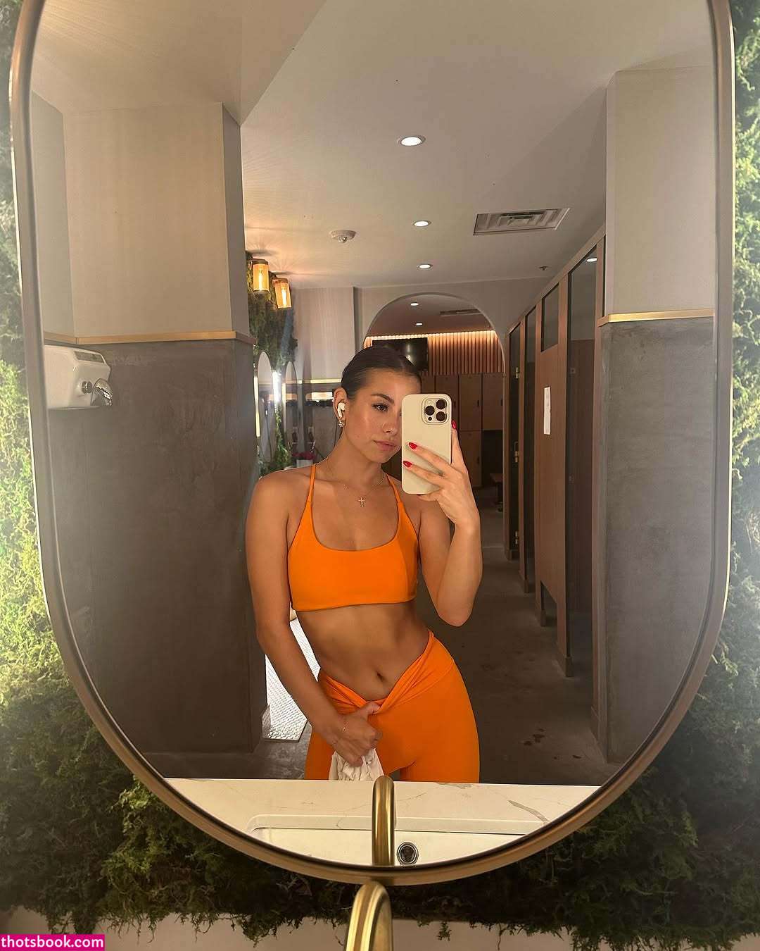 Emily Landon Photo #63