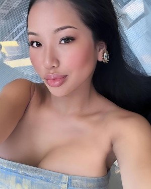 Samaela Ferrari Photo #36