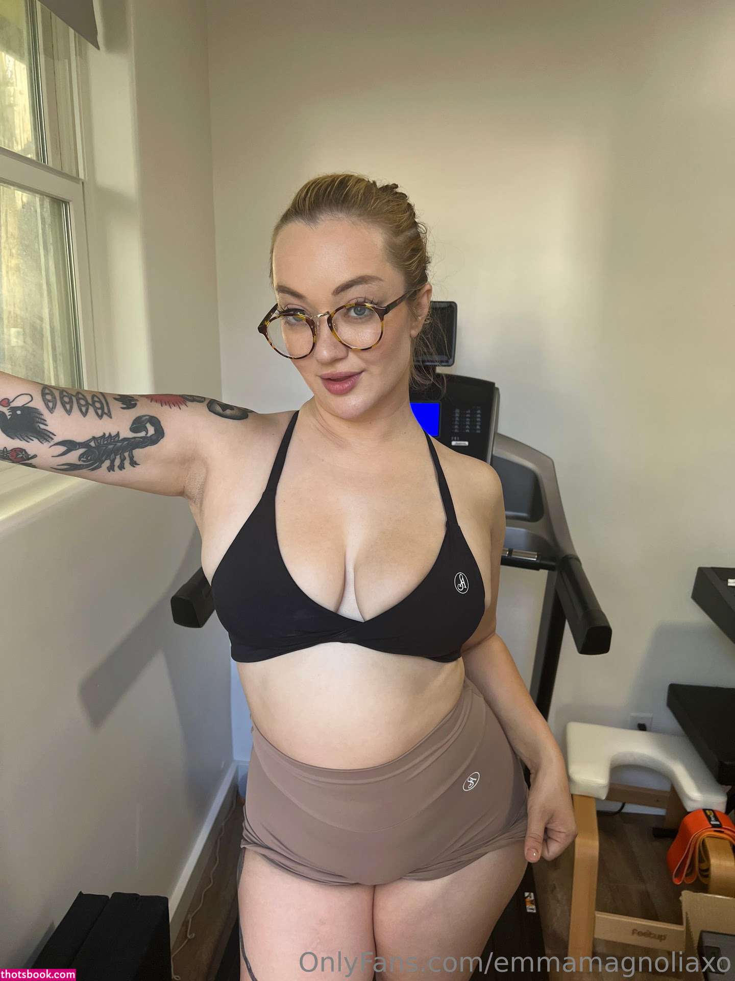 Emma Magnolia Photo #459