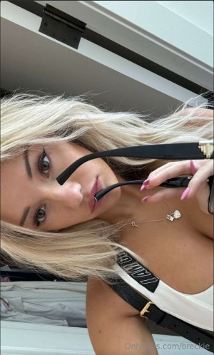 Breckie Hill Photo #605