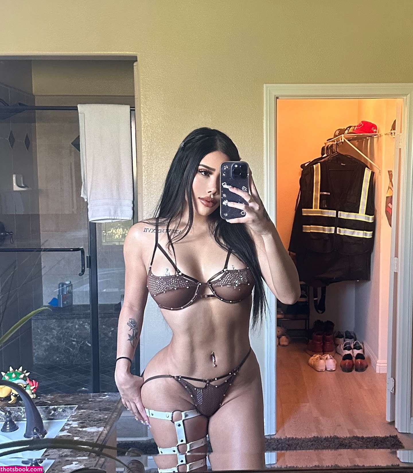 Krissssyxo Photo #70