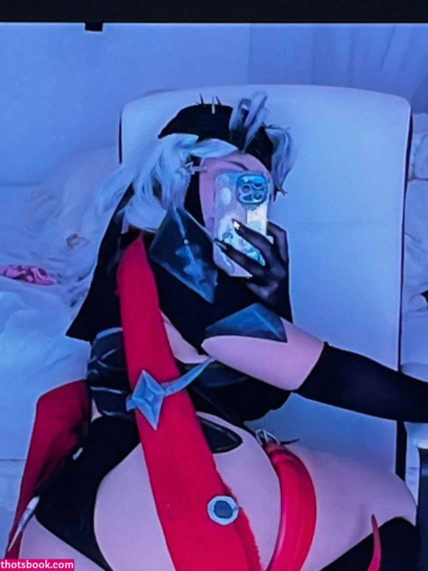 dissociiate Photo #5