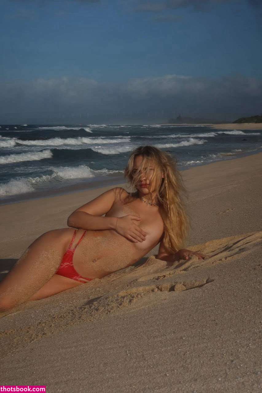 Halia Beamer Photo #11