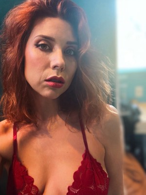 Hazel Hayes Photo #21