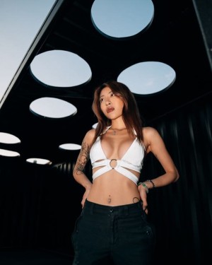 Tango Hooloo Photo #4