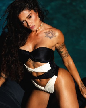 Aline Riscado Photo #23