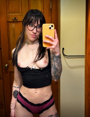 exxxclusivecc Photo #18