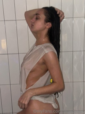 Maddie Joy Photo #25