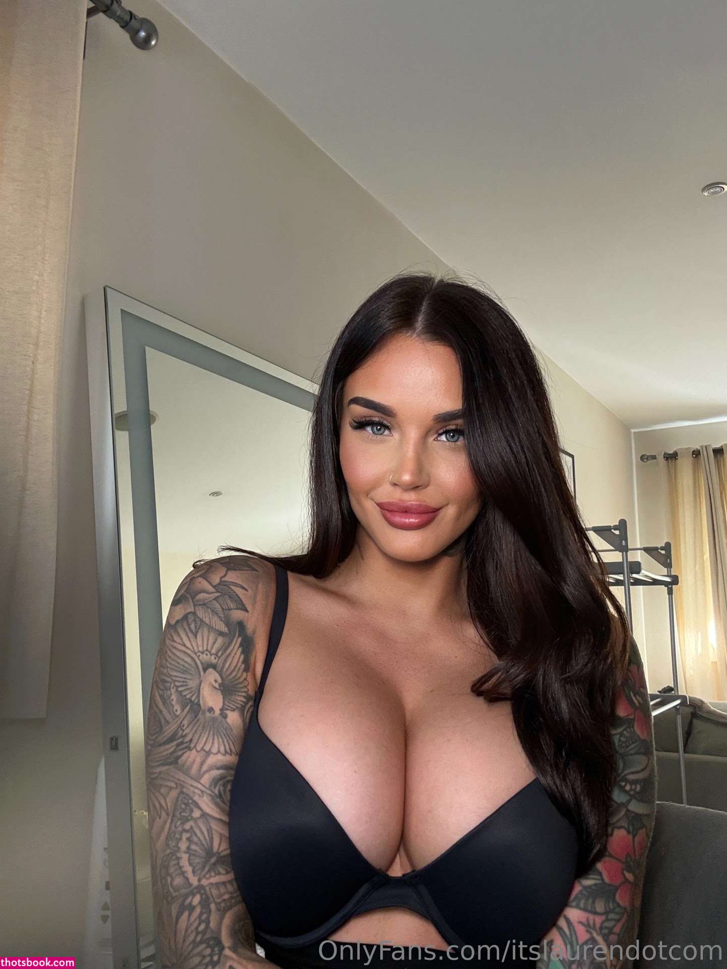 Itslaurendotcom Photo #23