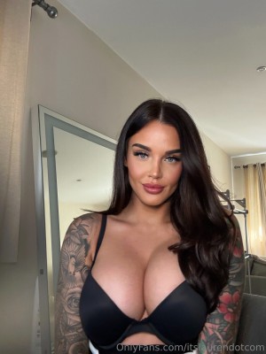 Itslaurendotcom Photo #20