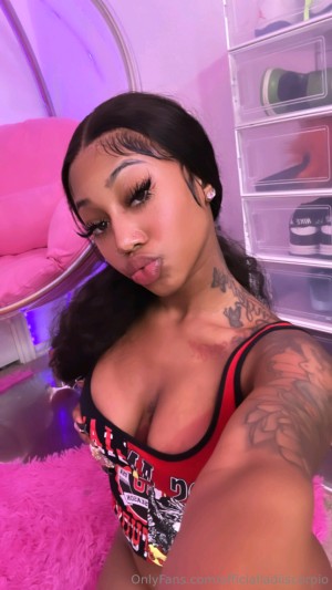 Officialladiiscorpio Post #1