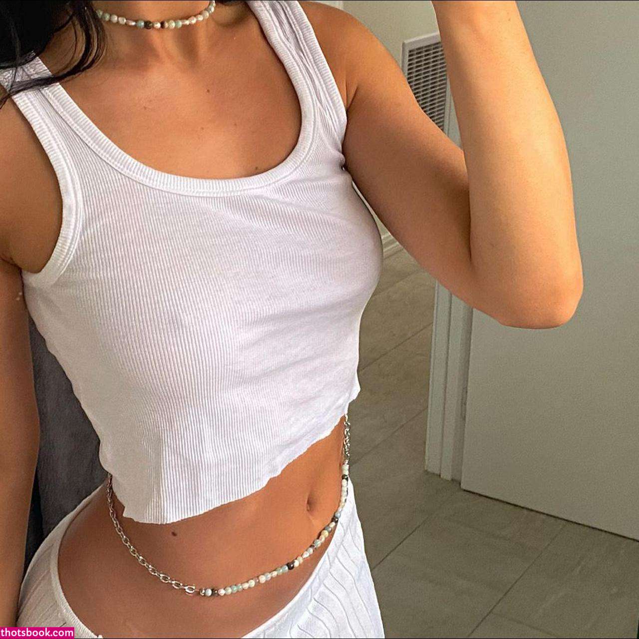 Ellie Schemz Photo #32