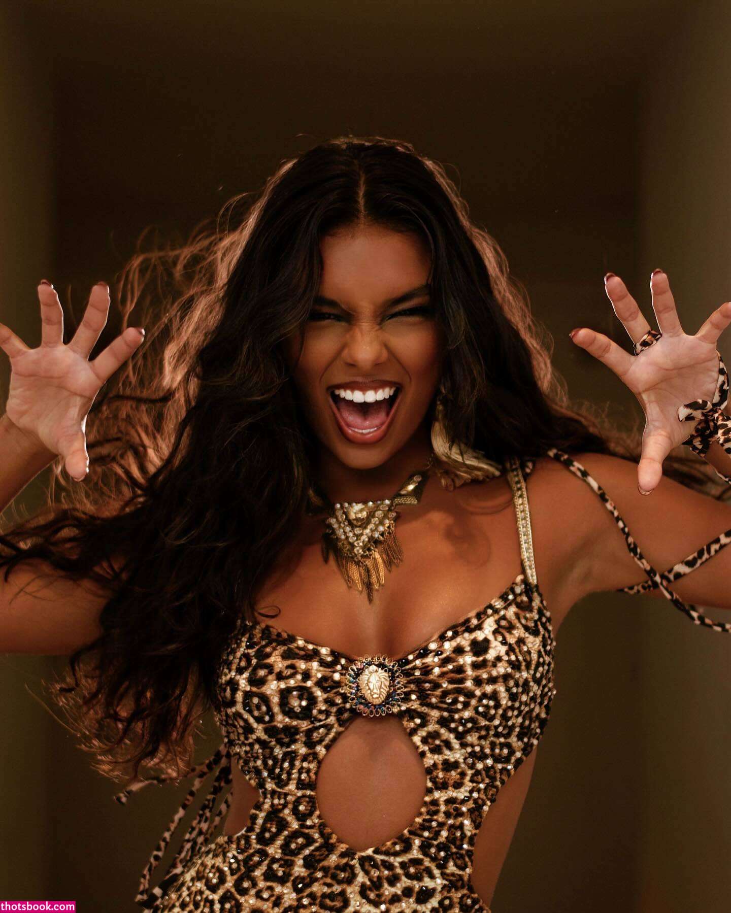 Mell Muzzillo Photo #6