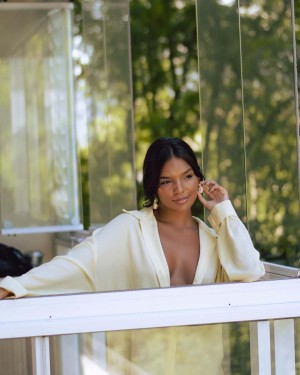 Mell Muzzillo Photo #10