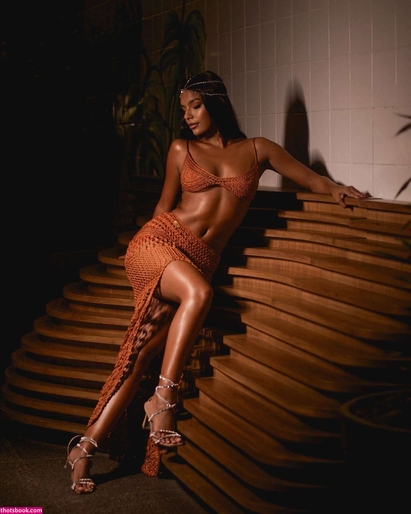 Mell Muzzillo Photo #30