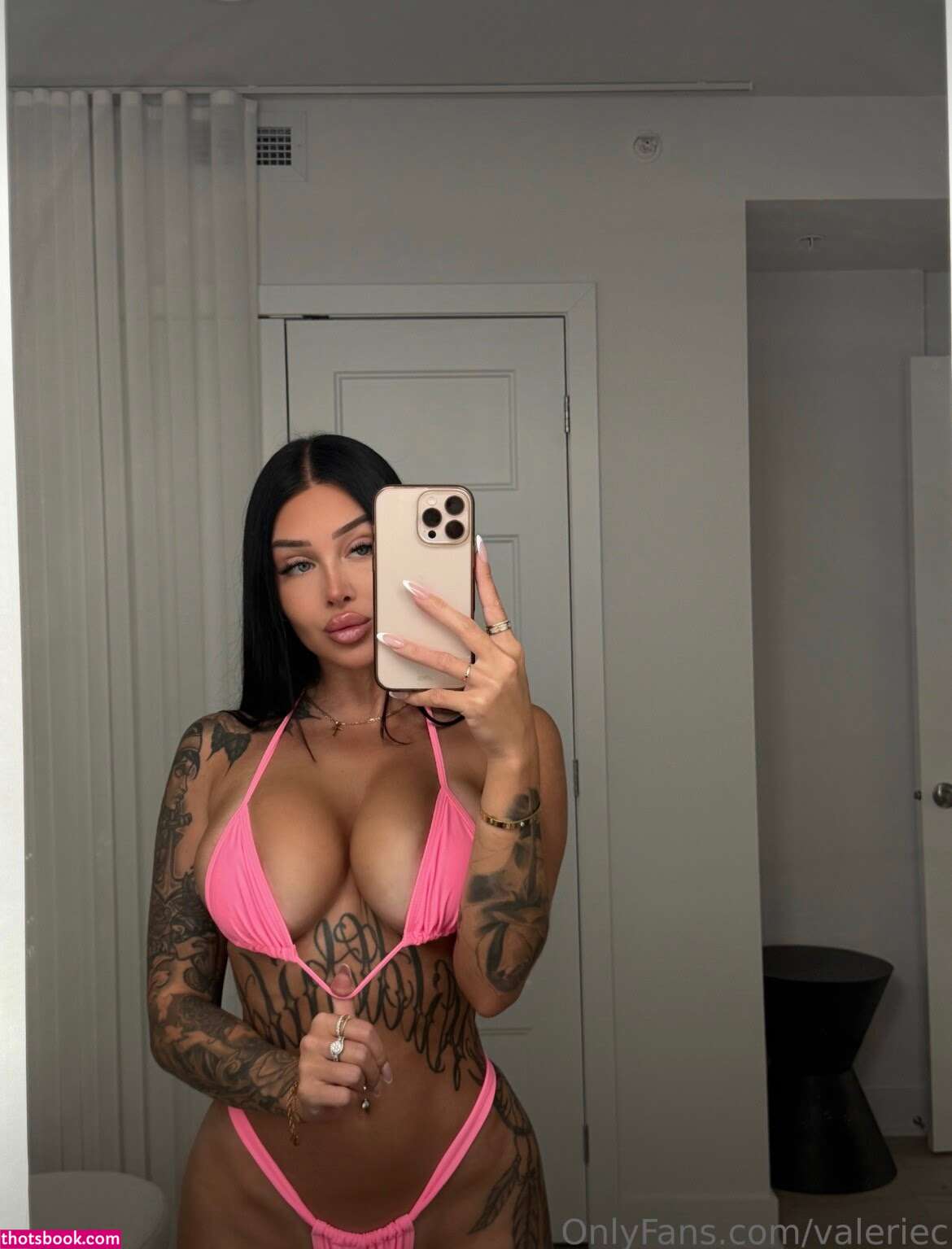 Valerie Cossette Photo #236