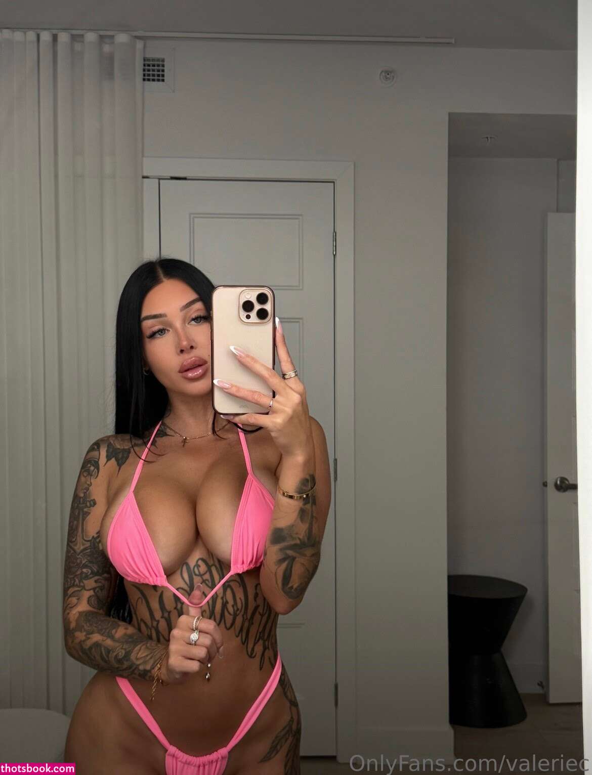 Valerie Cossette Photo #237