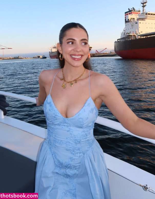 Jessica Cukier Photo #3