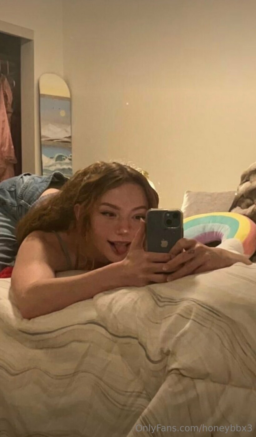 honeythebabee Photo #3