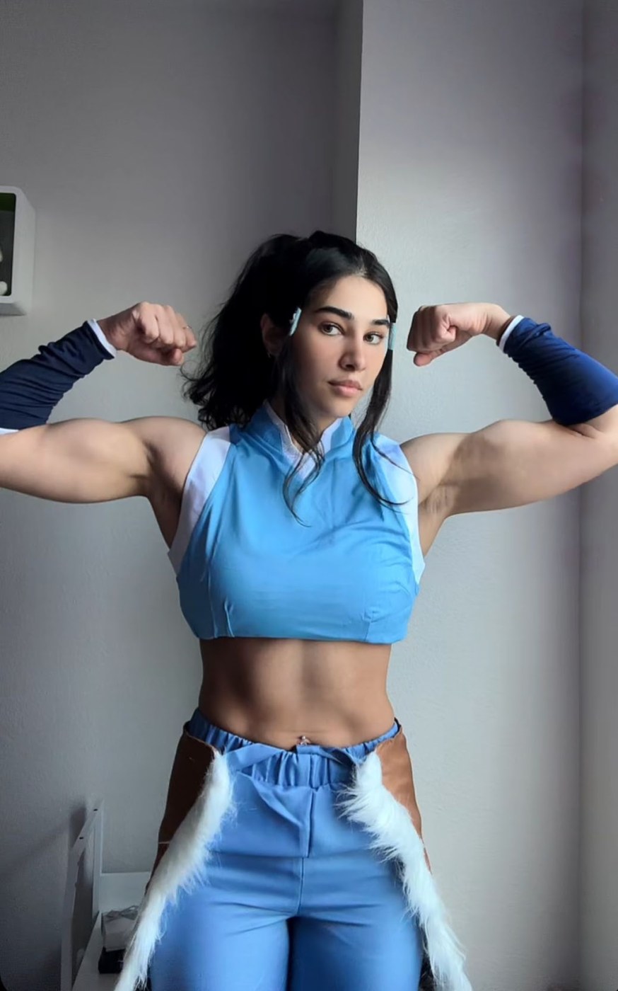 Naila Iqbal Photo #19