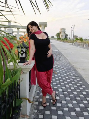 Nupur Ahuja Photo #57
