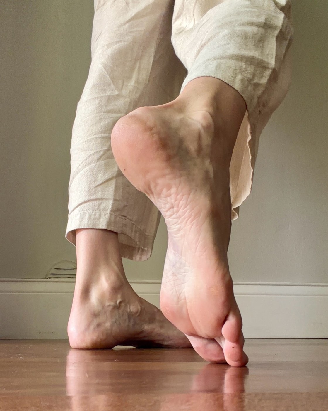Barearchedbeauty Photo #20