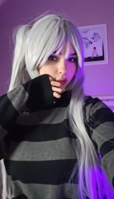 Eva Gros Post #2