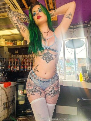 Gothiclewdityqueen Post #1