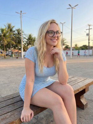 Larissa sophia Photo #33