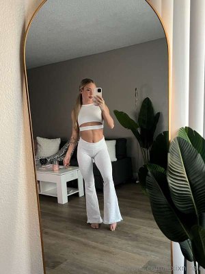 lexixnicole Photo #10