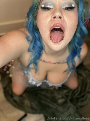 kittenoflore Photo #2
