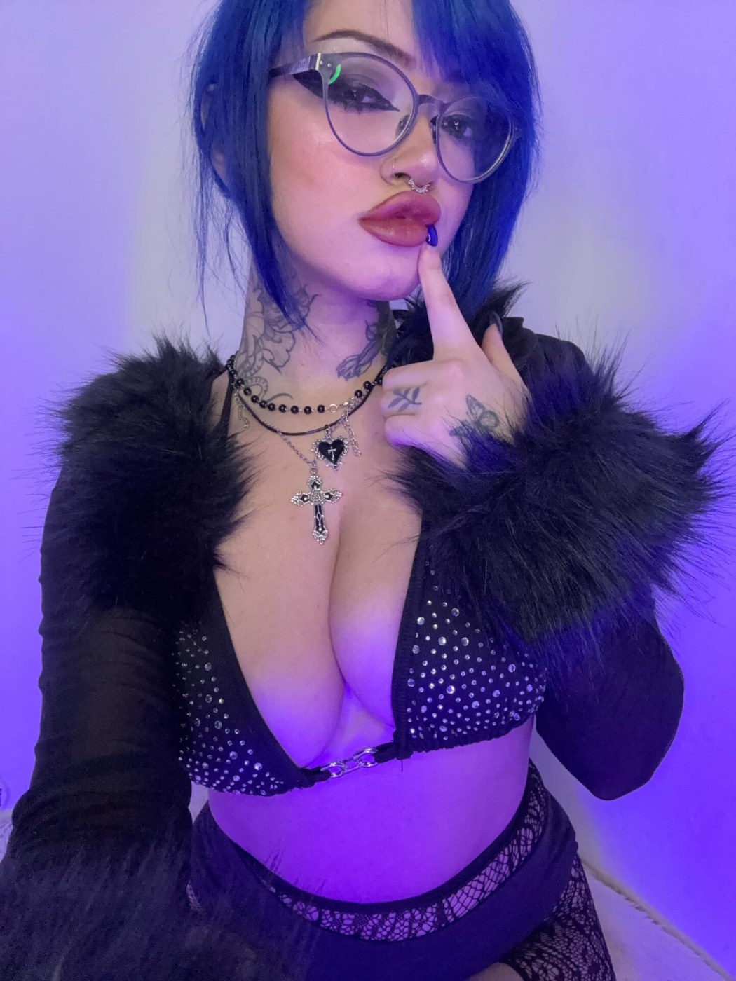 abru_shaddixx Photo #43