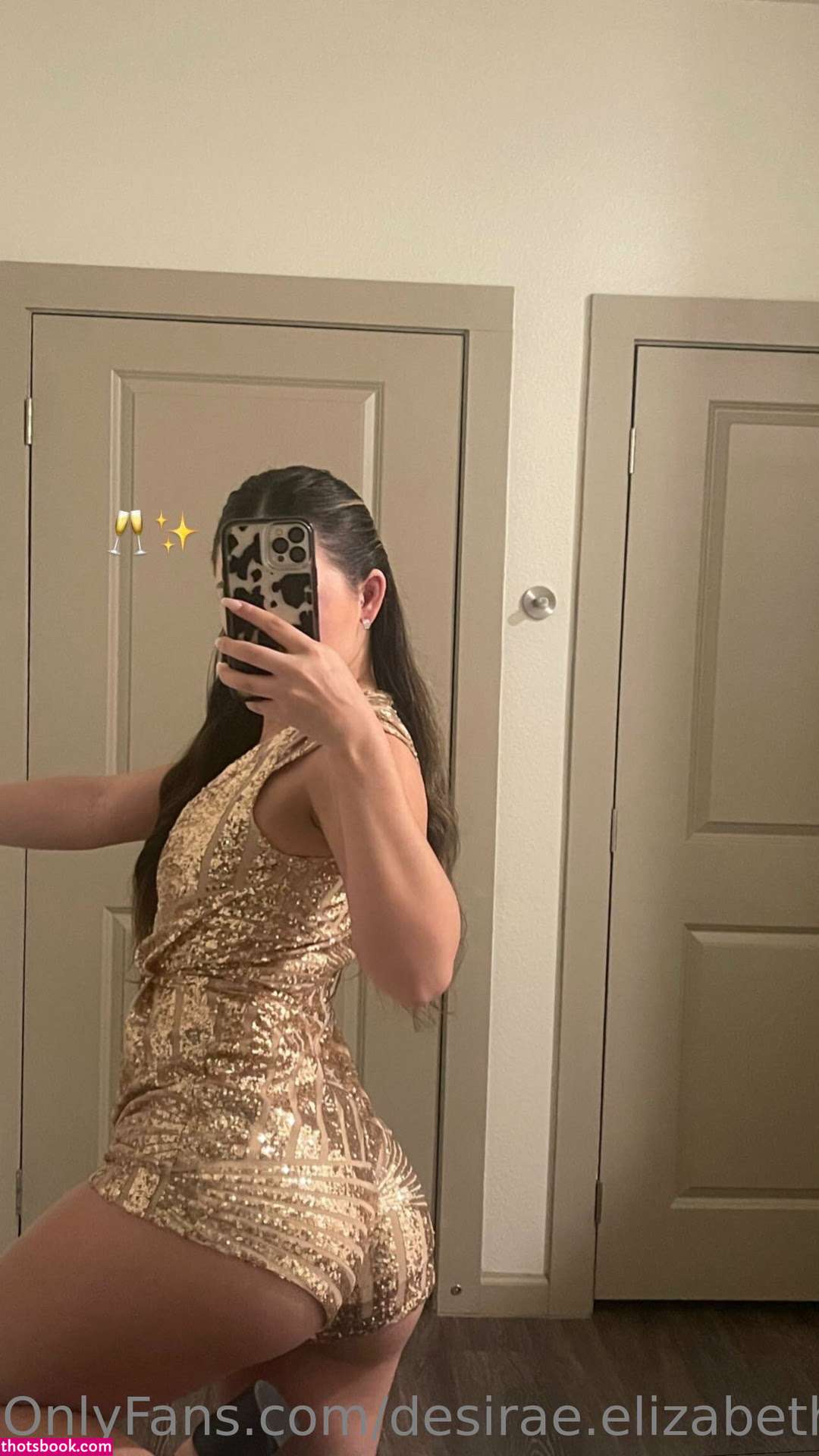 Desirae Elizabeth Photo #14