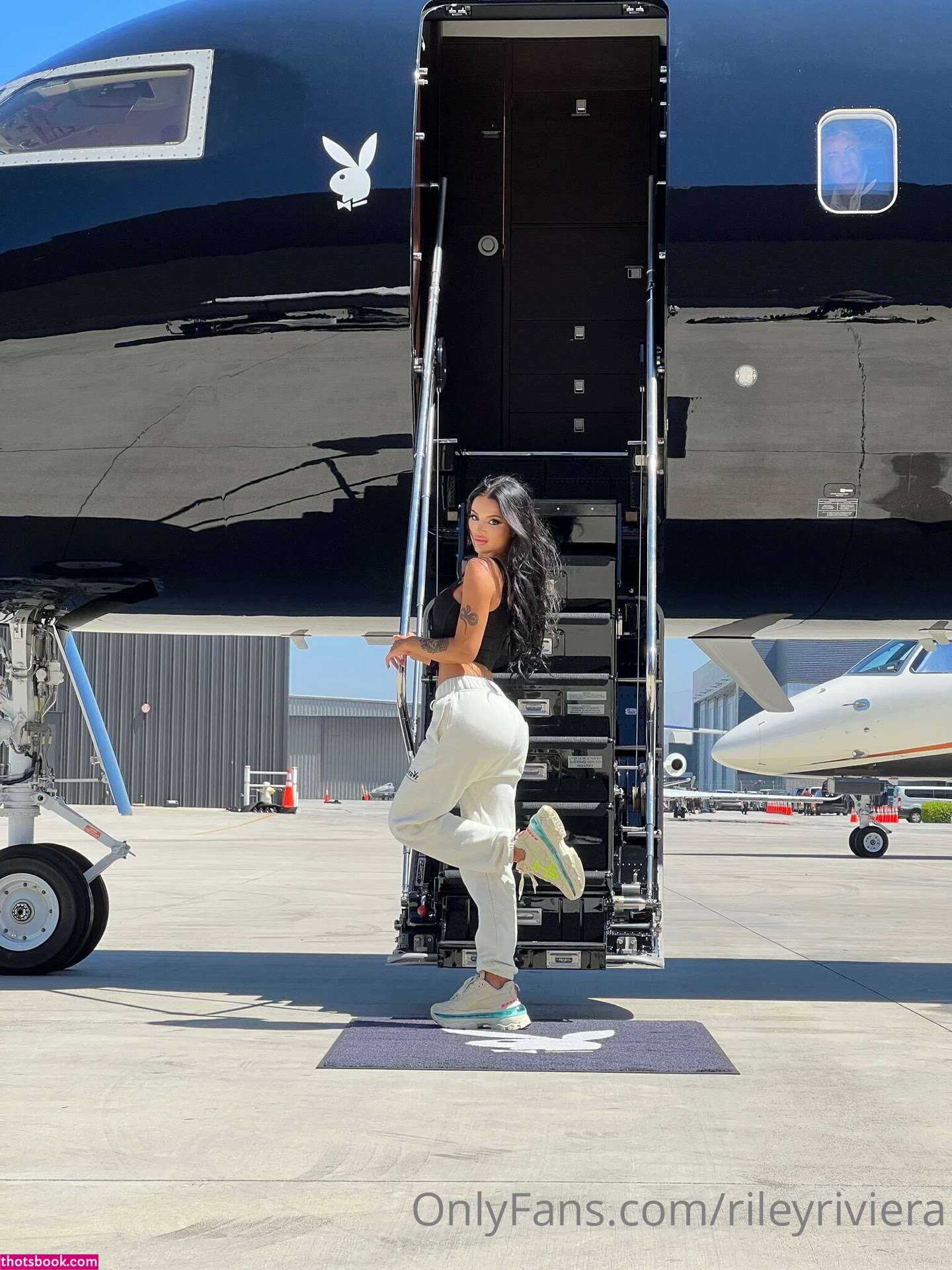 Riley Riviera Photo #30