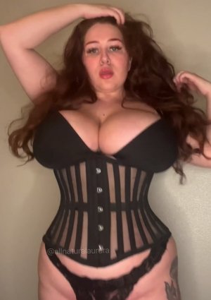 Cayenna Wiley Photo #15