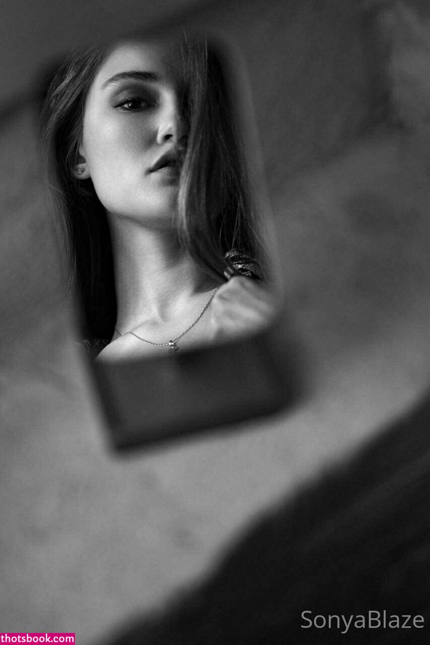 Sonya Blaze Photo #22