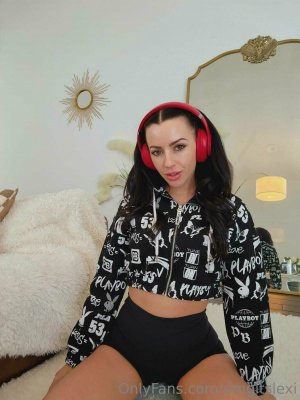 Lexi Belle Photo #40