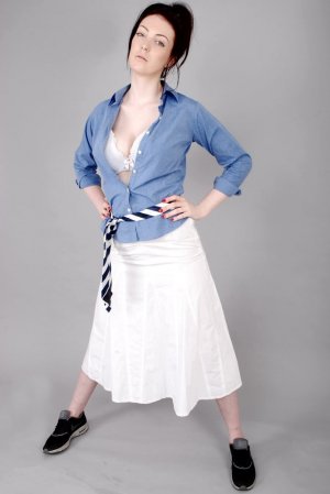 Alice Brookes Photo #38