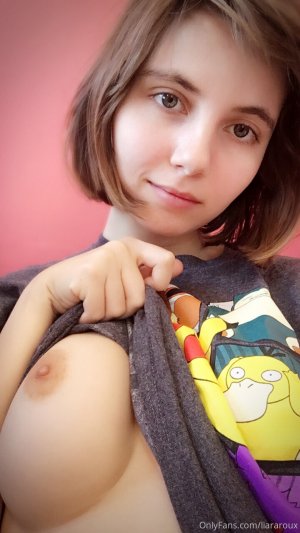 Liara Roux Photo #73