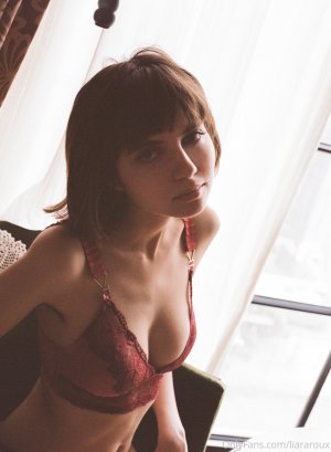 Liara Roux Photo #102