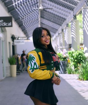 Qimmah Russo Photo #162