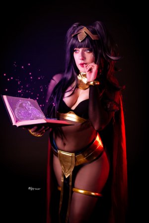 Anya Braddock Photo #116