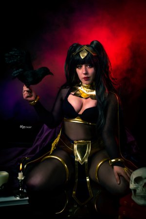 Anya Braddock Photo #122