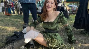 Renee Olstead Photo #153