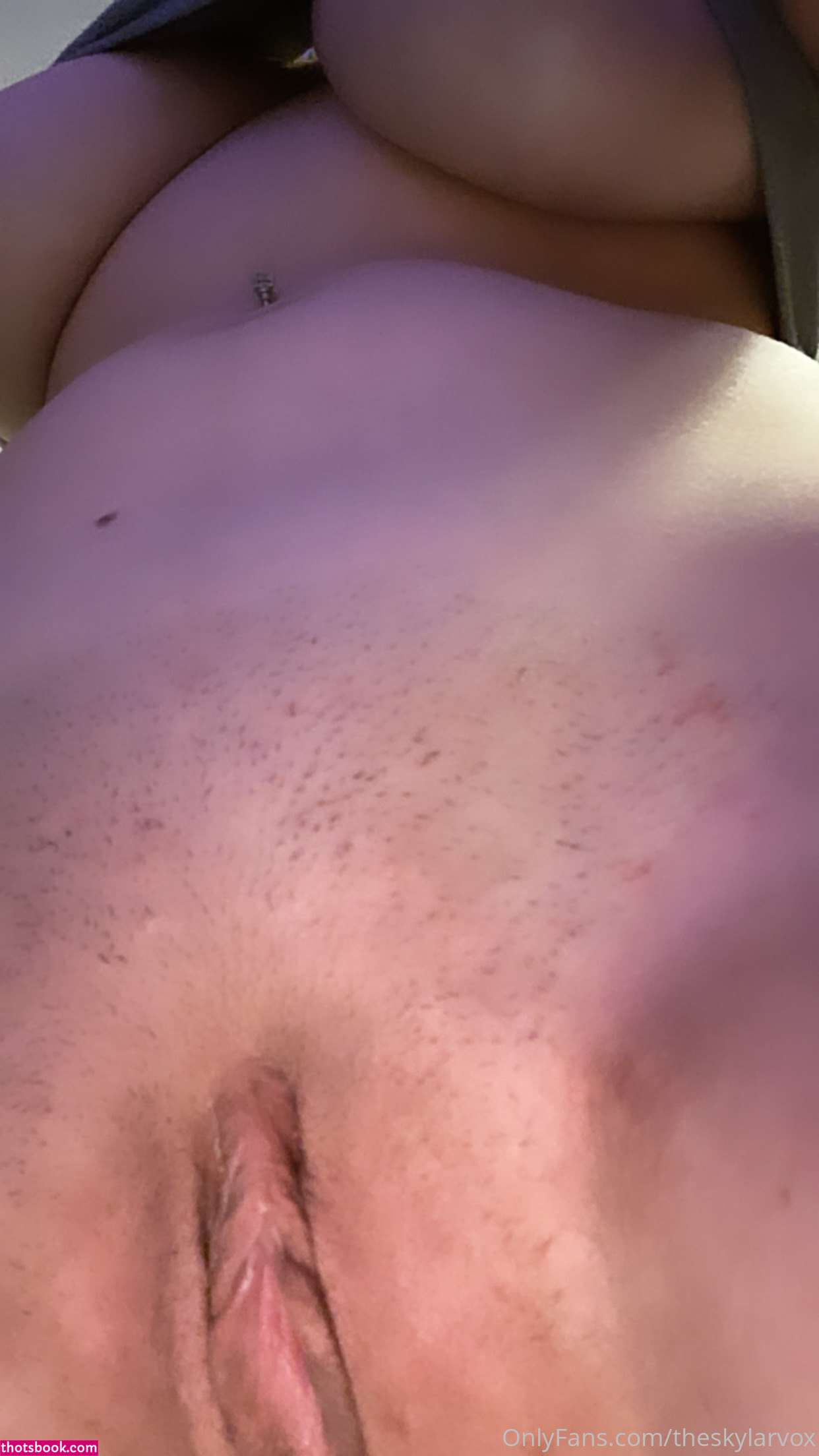 Skylar Vox Photo #13