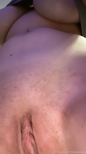 Skylar Vox Photo #13