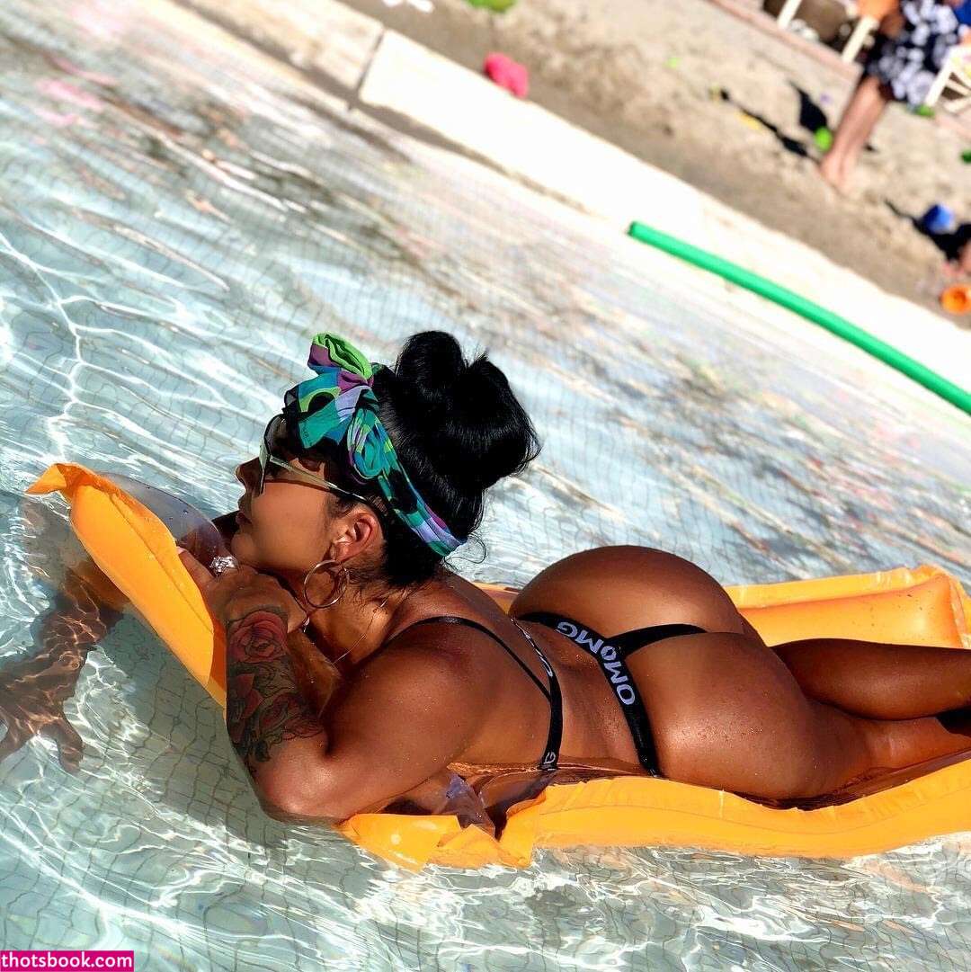 Marizavillarreal Photo #36