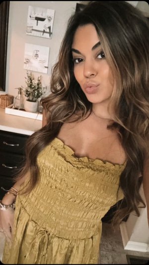 Stephanie Pappas Photo #36