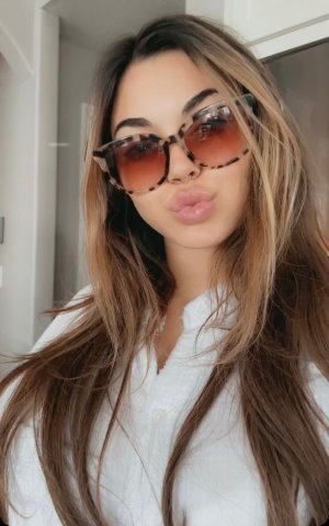 Stephanie Pappas Photo #42