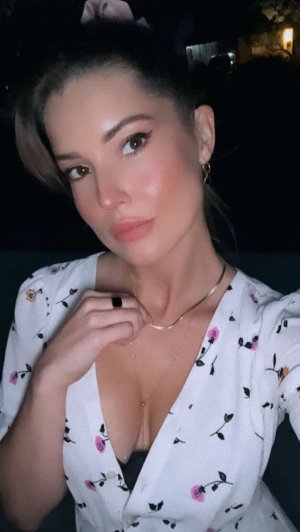 Amanda Cerny Photo #522